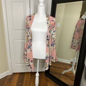 Floral Kimono Bell Sleeves Lace Detail